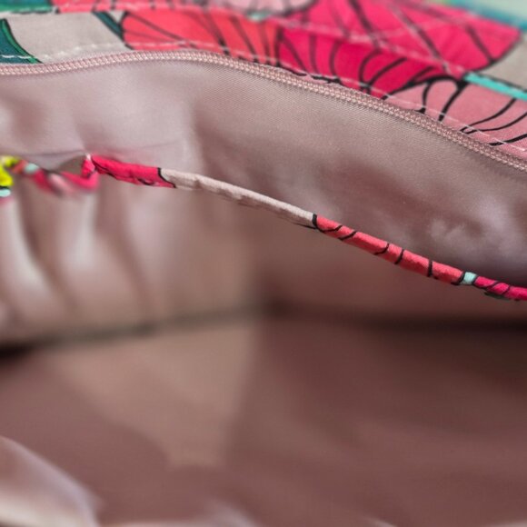 🌸 Vera Bradley Floral Business Bag — Pink Power & Function! 🌸 - Picture 8 of 15